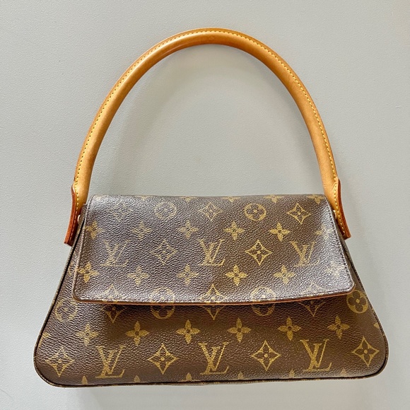 Louis Vuitton Looping Bag Mini - Picture 1 of 7